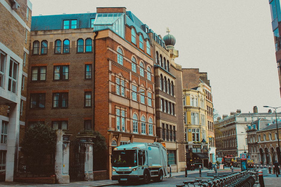 Shoreditch High Street to Hoxton Square rubbish solutions